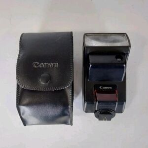 Canon Speedlite 300EZ Shoe Mount Flash & Case * POWERS ON* Photography Accessory